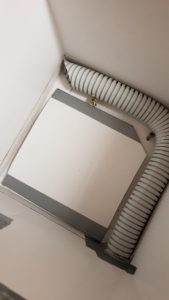 Čmeláci PLUS - Dno čmeláčího výtahu z tvrdší podložky, polepené kartonem
