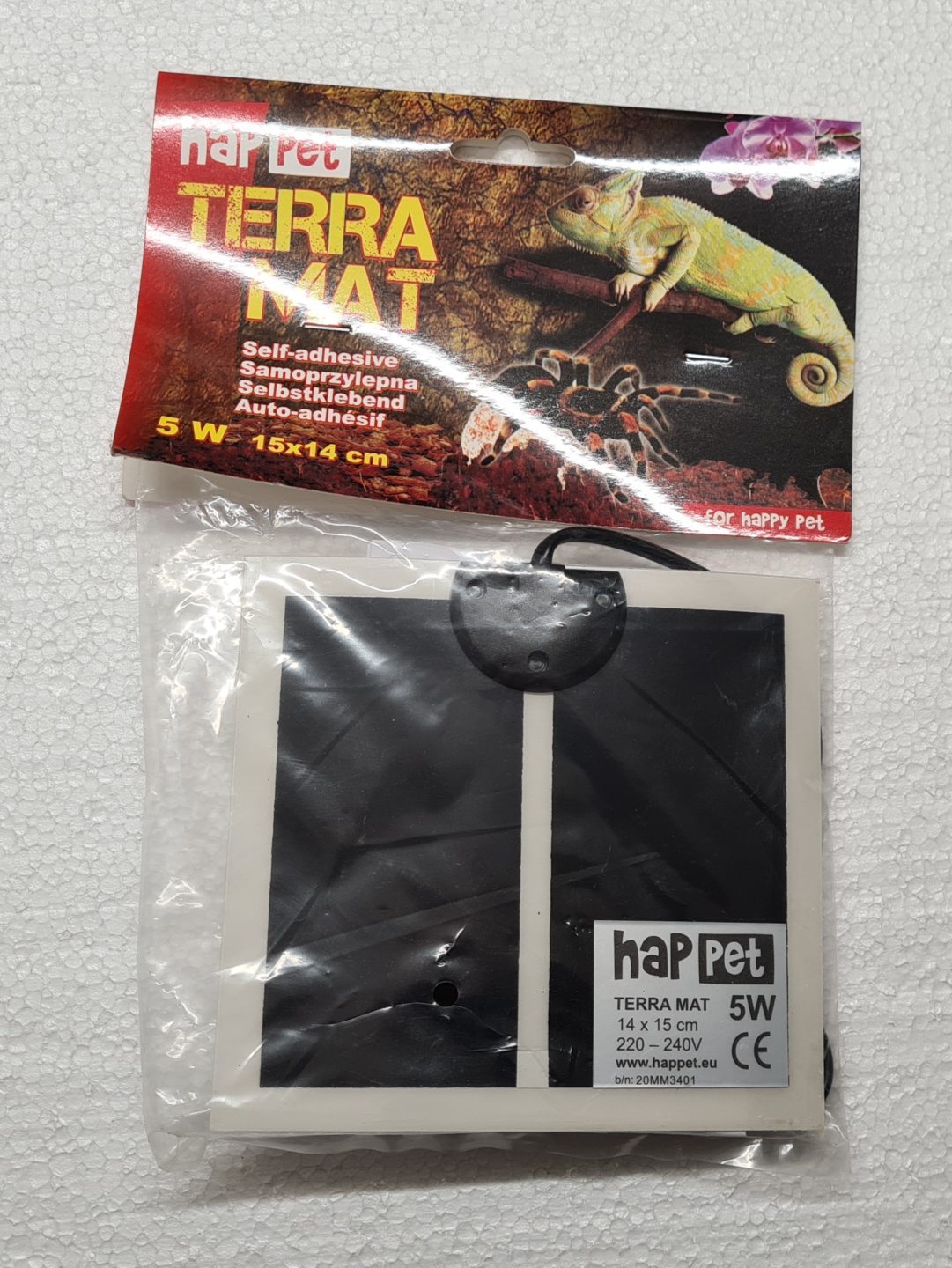 Čmeláci PLUS - Topná deska Terra MAT HapPet 14 x 15 cm 220V - Foto Ondřej Hercog