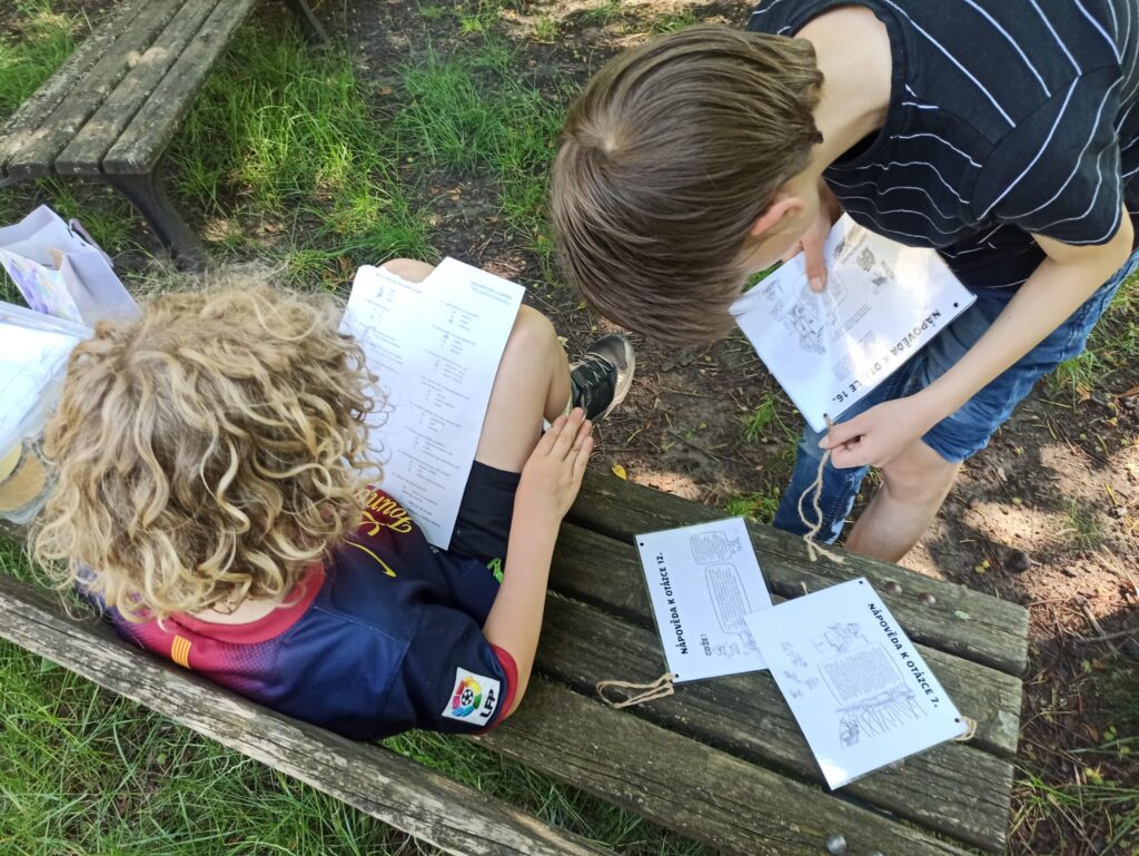 Čmeláci PLUS - Poslední setkání kroužku před prázdninami - Foto Julie Včeláková 2025 06 12 (3)