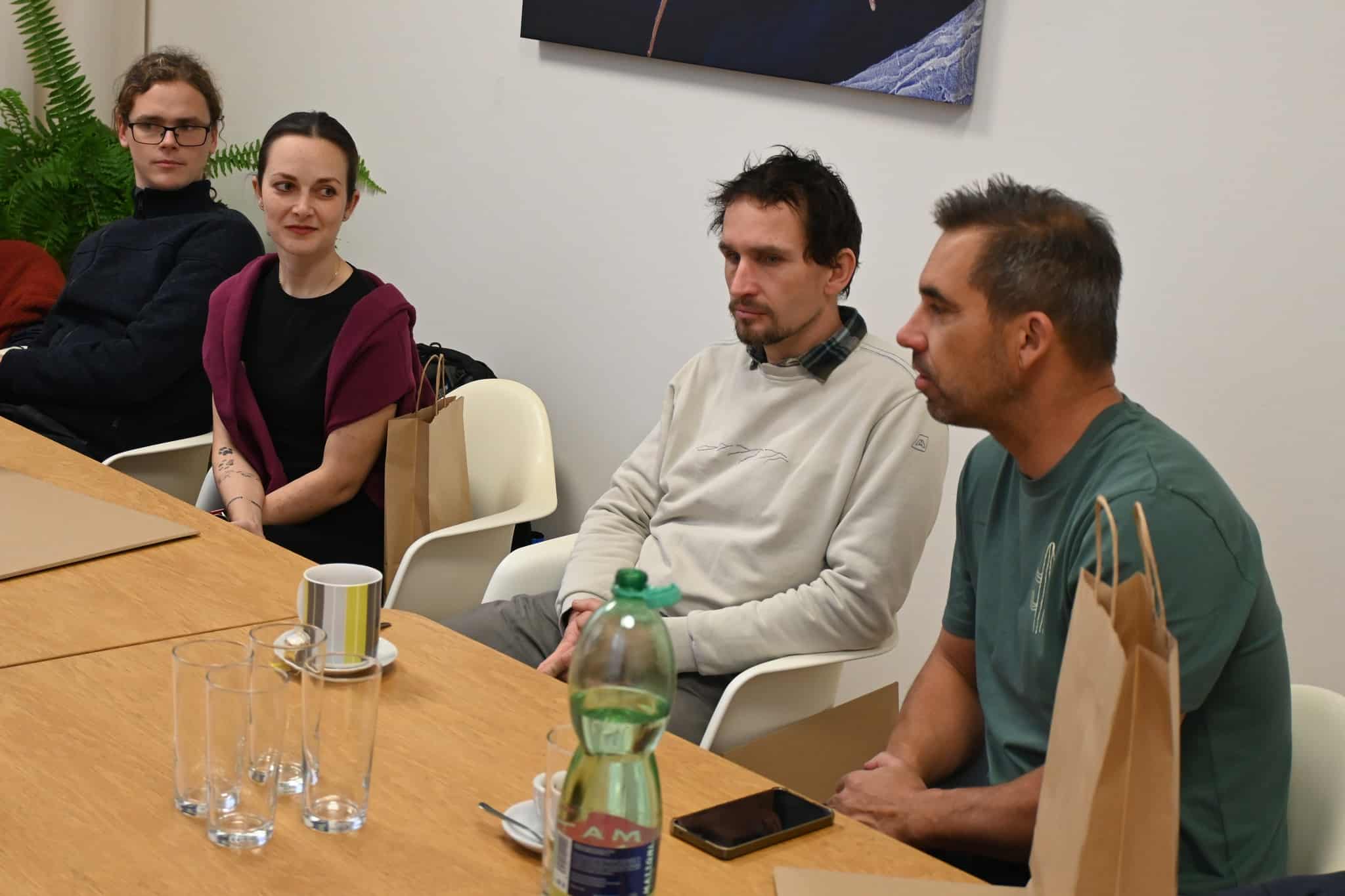 Čmeláci PLUS - Setkání projektového týmu s děkanem PřF UK - Foto PřF UK 2025 (3)