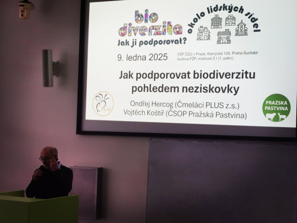 Čmeláci PLUS - Seminář O biodiverzitě ve městech - ČZU - Foto Jiří Cafourek 9 01 2025 2